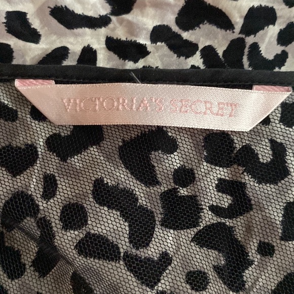 Victoria’s Secret Size M - Picture 5 of 5